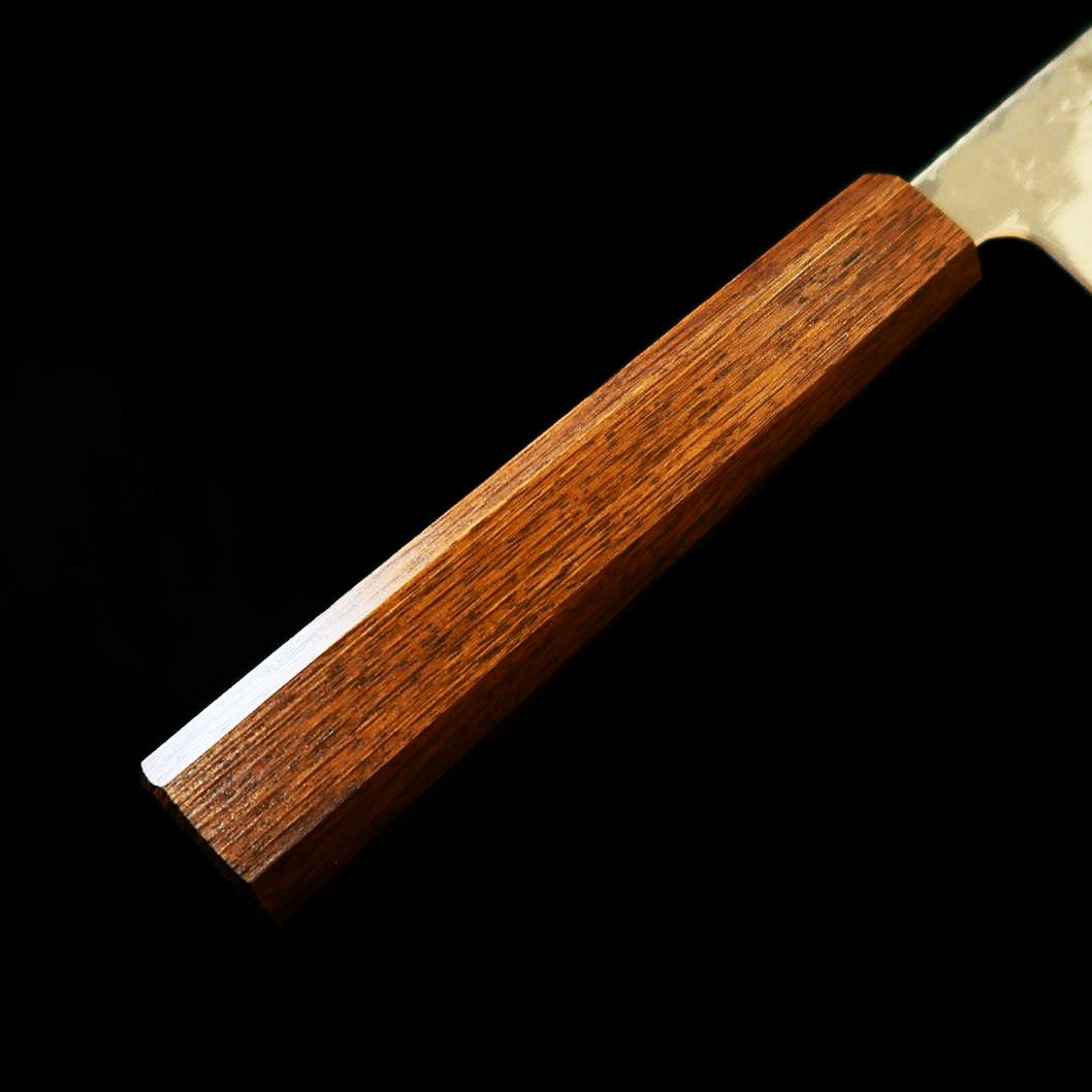 Couteau de chef (Gyuto) HADO Ohryu - Acier 440C, Finition martelée Damas - Manche en chêne brûlé (180 mm)