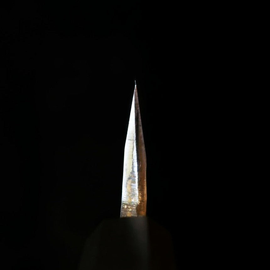 IKENAMI HAMONO 池浪刃物 Shirogami #1 acero blanco, sanmai inoxidable, mango de roble, cuchillo para despiece de ciervo (150/180 mm)