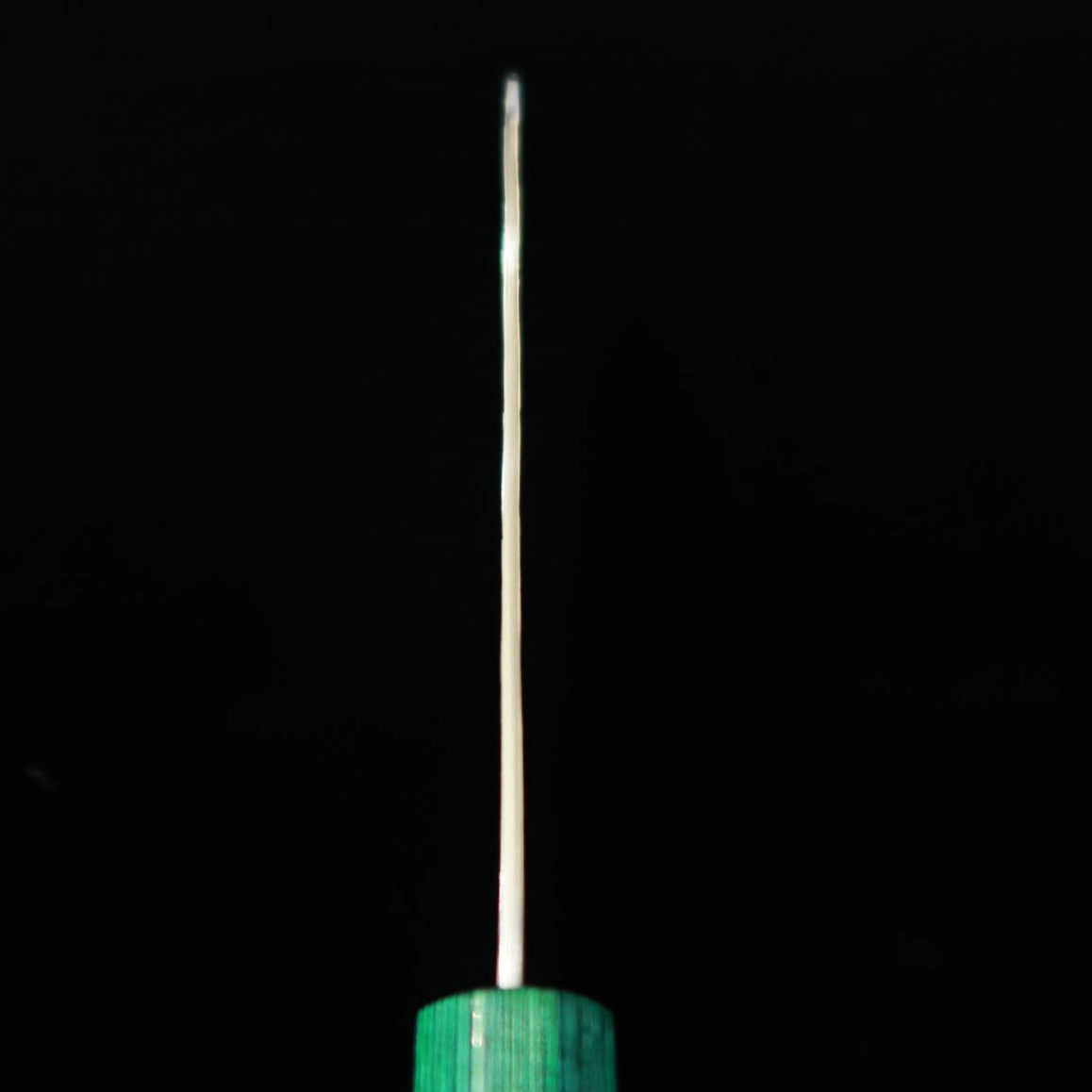 STYLE-K Kurosaki Makoto’s Samidorizuki, SGSTRIX Hammered Santoku with Ebony Octagonal Handle (165mm)