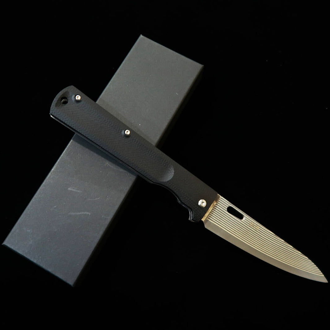 Saji Takeshi Folding Petty Knife SG2 Black Damascus (150mm)