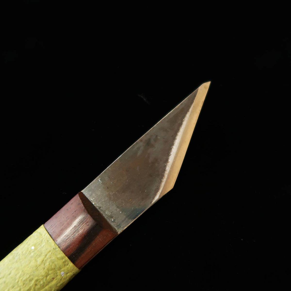 Obra de Tomita Cuchillo pequeño de acero bimetálico con caja de paulownia (20 mm)