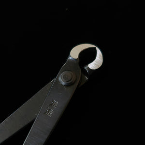 KANESHIN Bonsai Mini Narrow Headed Knob Cutter Kurouchi (No.8B)