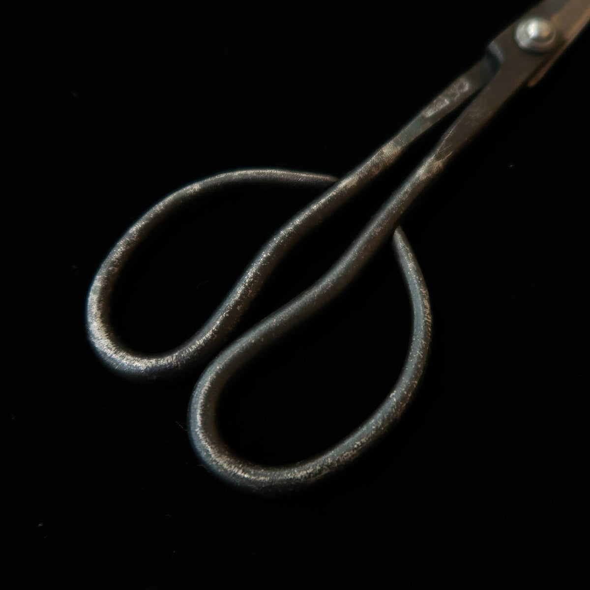 Kaneshin tesoura para bonsai satsuki, acabamento kuro-uchi (180 mm) Nº 35F