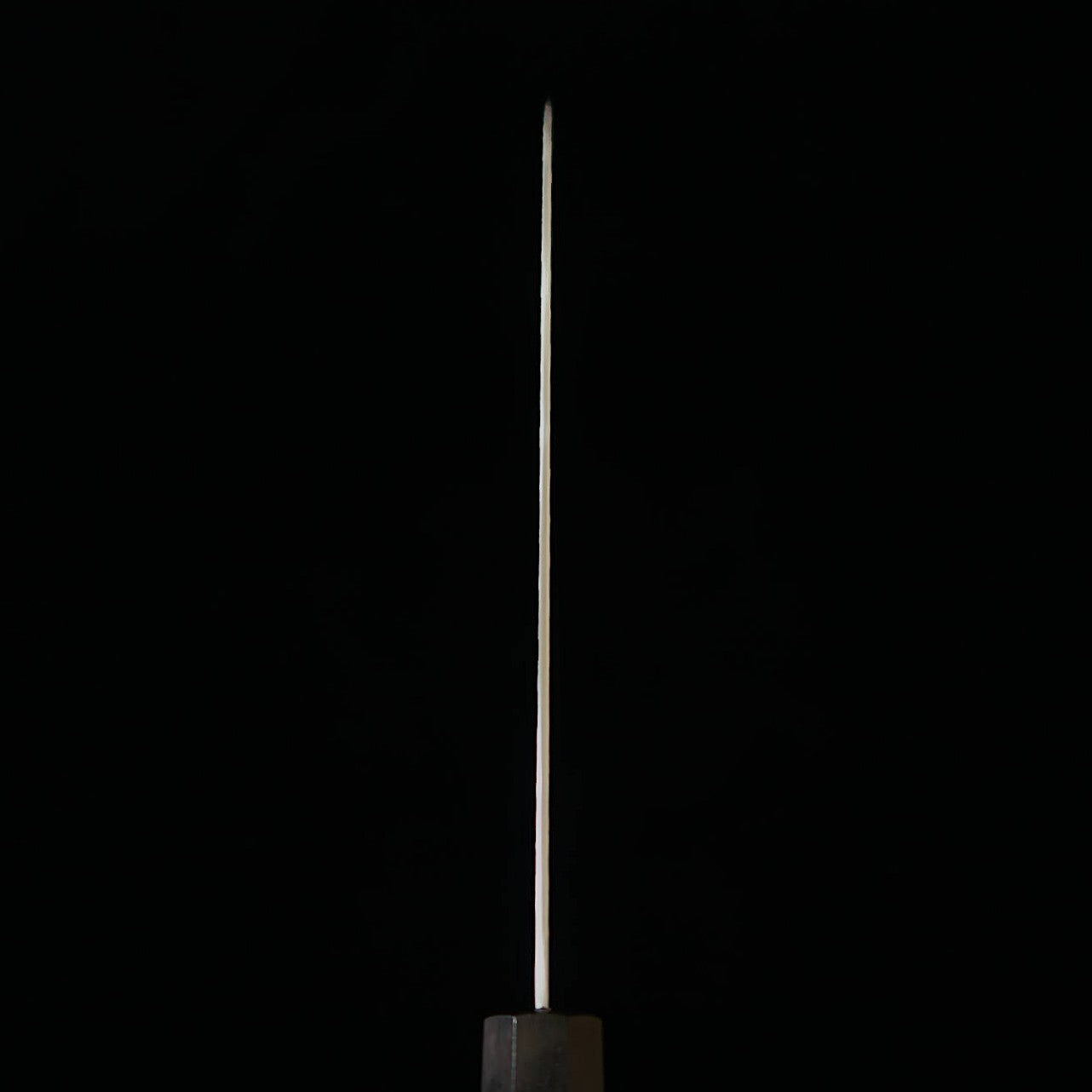 Miura (三浦) Couteau de chef (Gyuto) SG2 martelé, avec manche octogonal en ébène et turquoise （210mm）