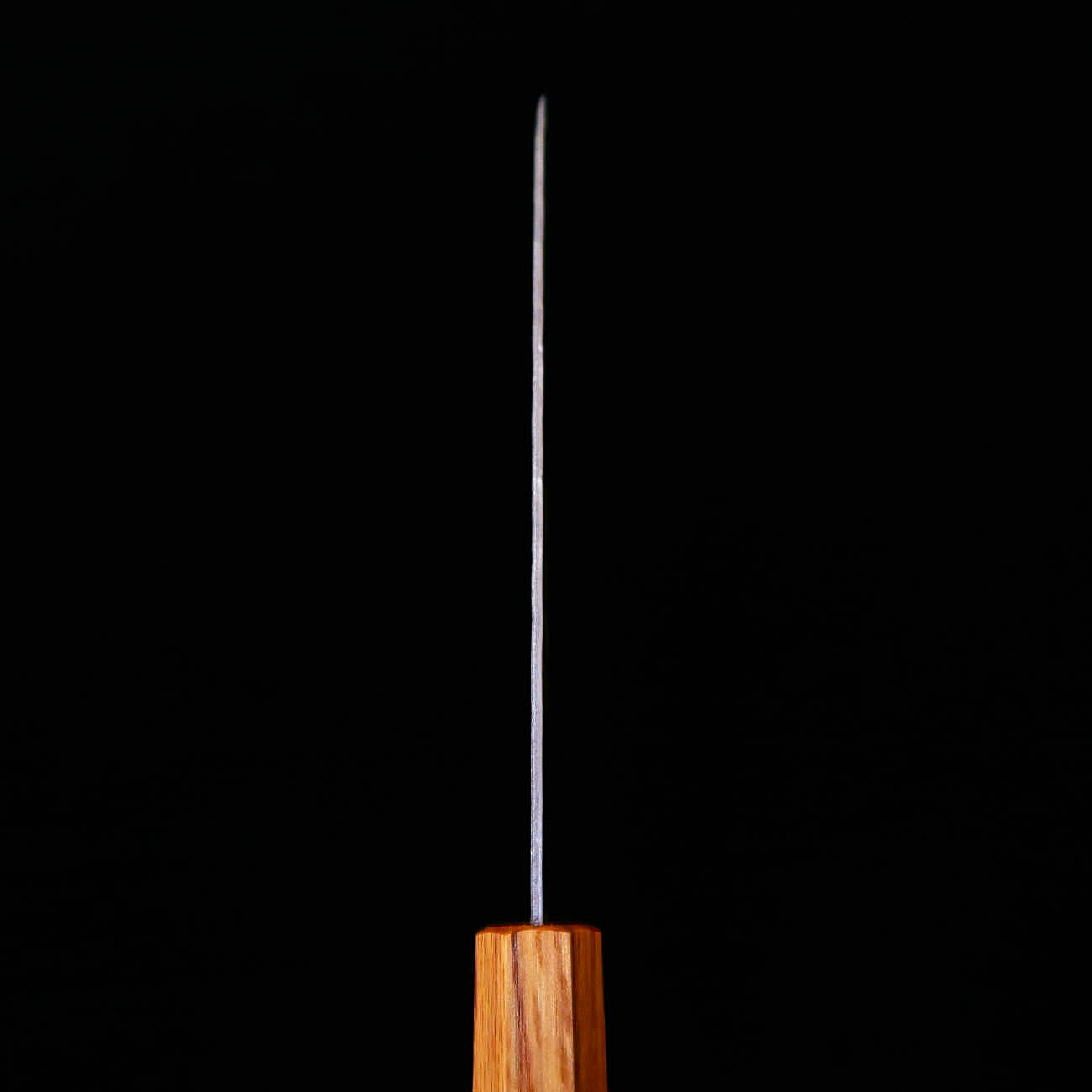 Santoku MIURA acero sueco, acabado nashiji, mango octagonal de roble (165mm)