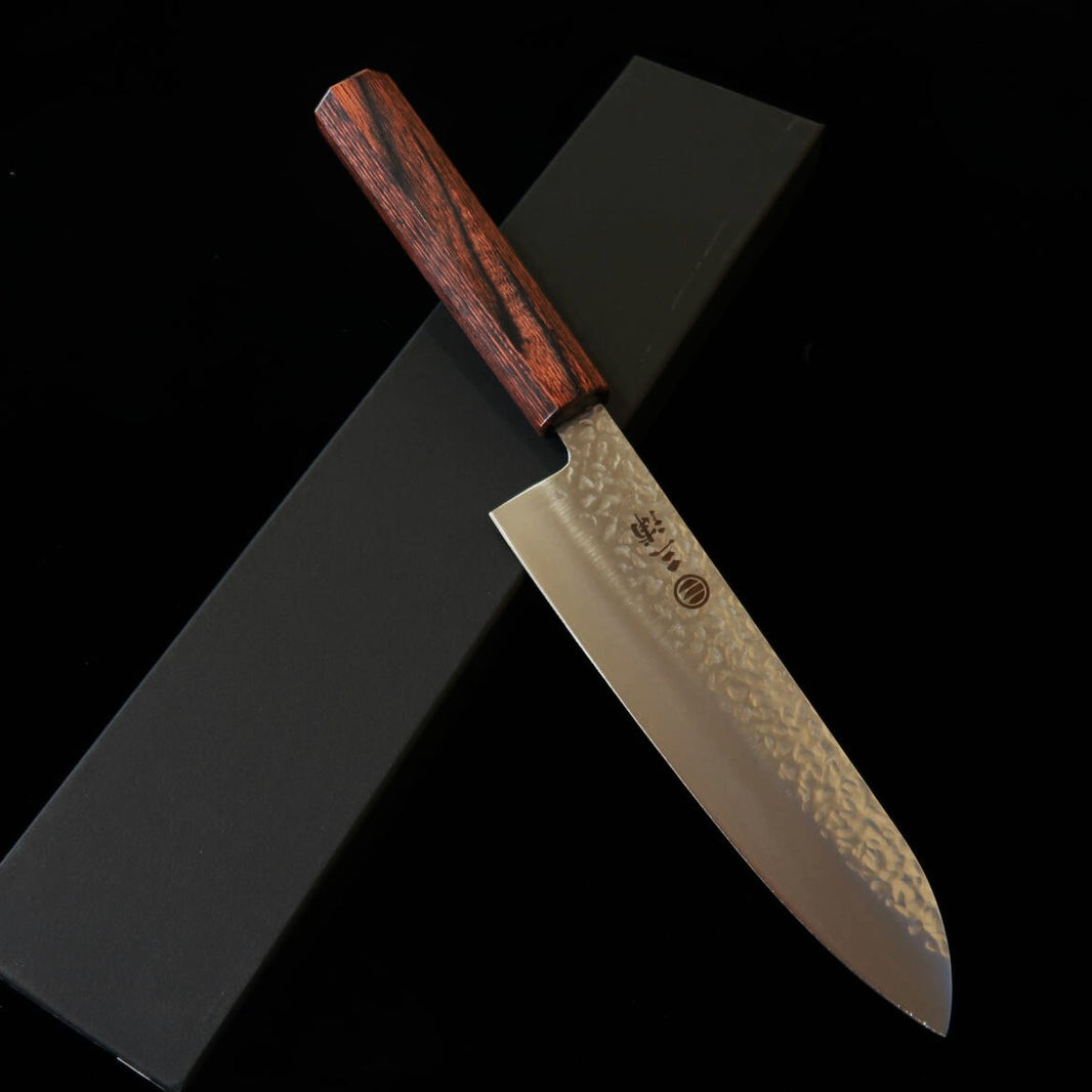 MIURA santoku AUS8 martelado cabo de mogno 180 mm