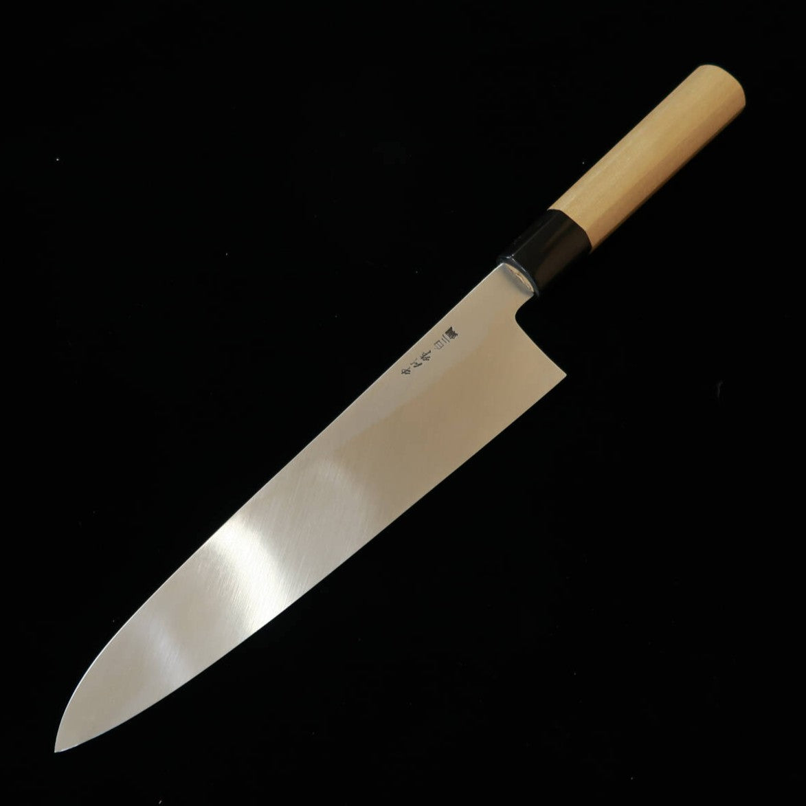 Couteau Gyuto Miura Obidama - Lame Simple Tranchant (Kataba), Acier Shirogami n°2 (Blanc n°2), Finition So-Bokashi, Manche Octogonal en Magnolia (210/240 mm)