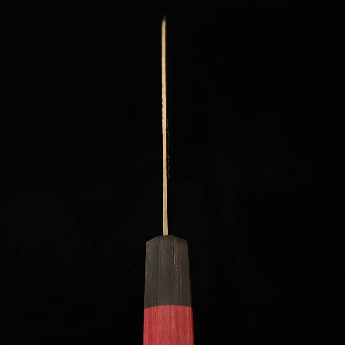 V.ROAD  濃州正恒作 Nosyu Masatsune 三徳 VG10 鎚目 33層ダマスカス 積層強化柄 赤×黒（180mm）