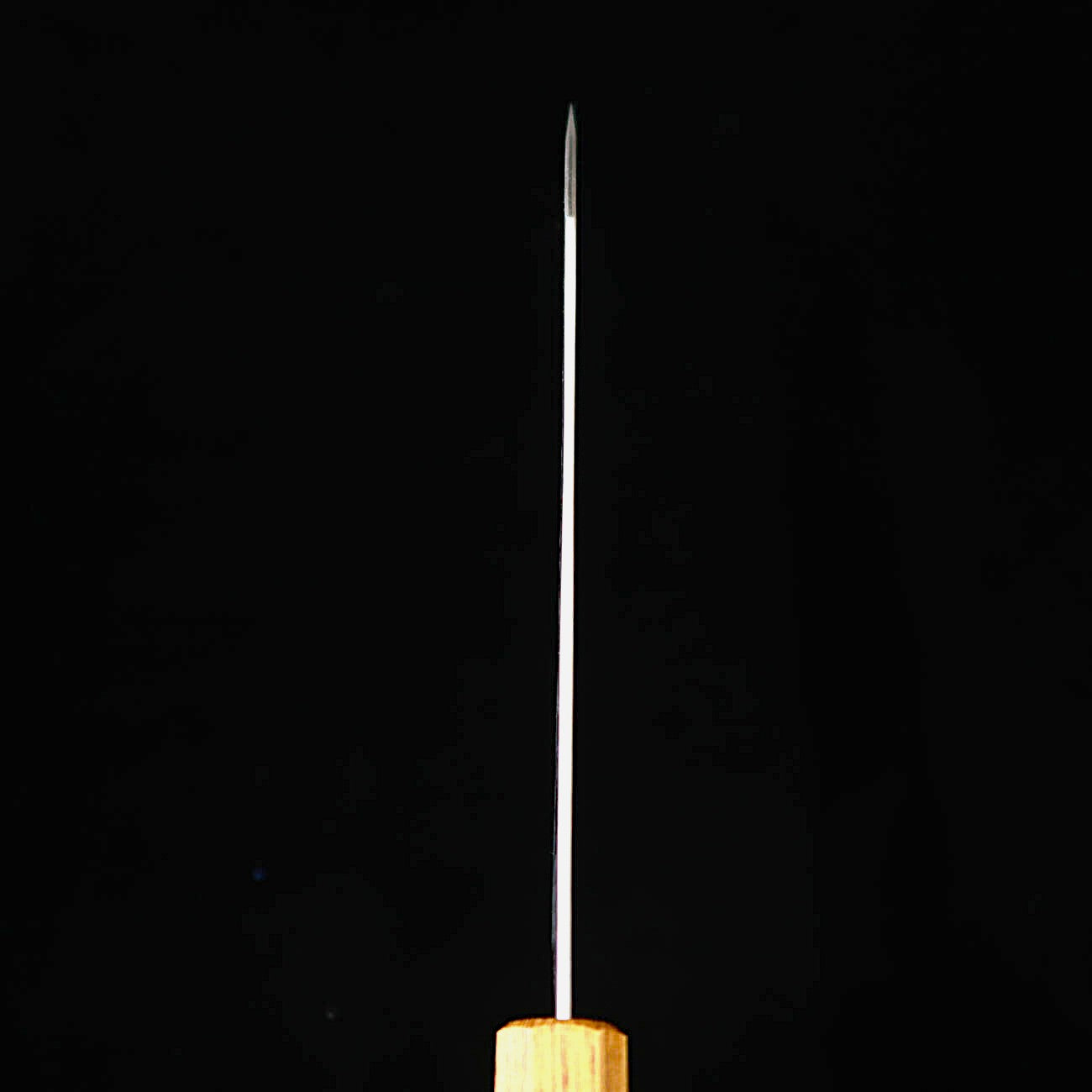 Miyazaki Kajiya (MIYAZAKI KAJIYA) Silver Paper No. 3 Hammered Damascus Subzero - Camellia - Culture - Burnt Lacquer Oak Handle (180mm)