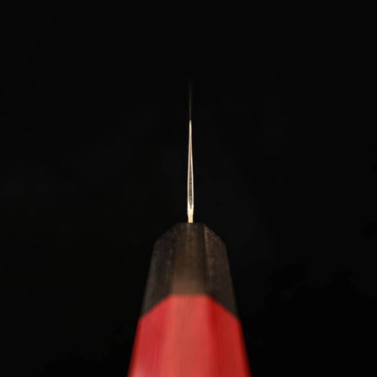 V.ROAD Nosyu Masamune Gyuto, VG10 Tsuchime 33-Layer Damascus, Laminated Reinforced Handle Red x Black (210mm)