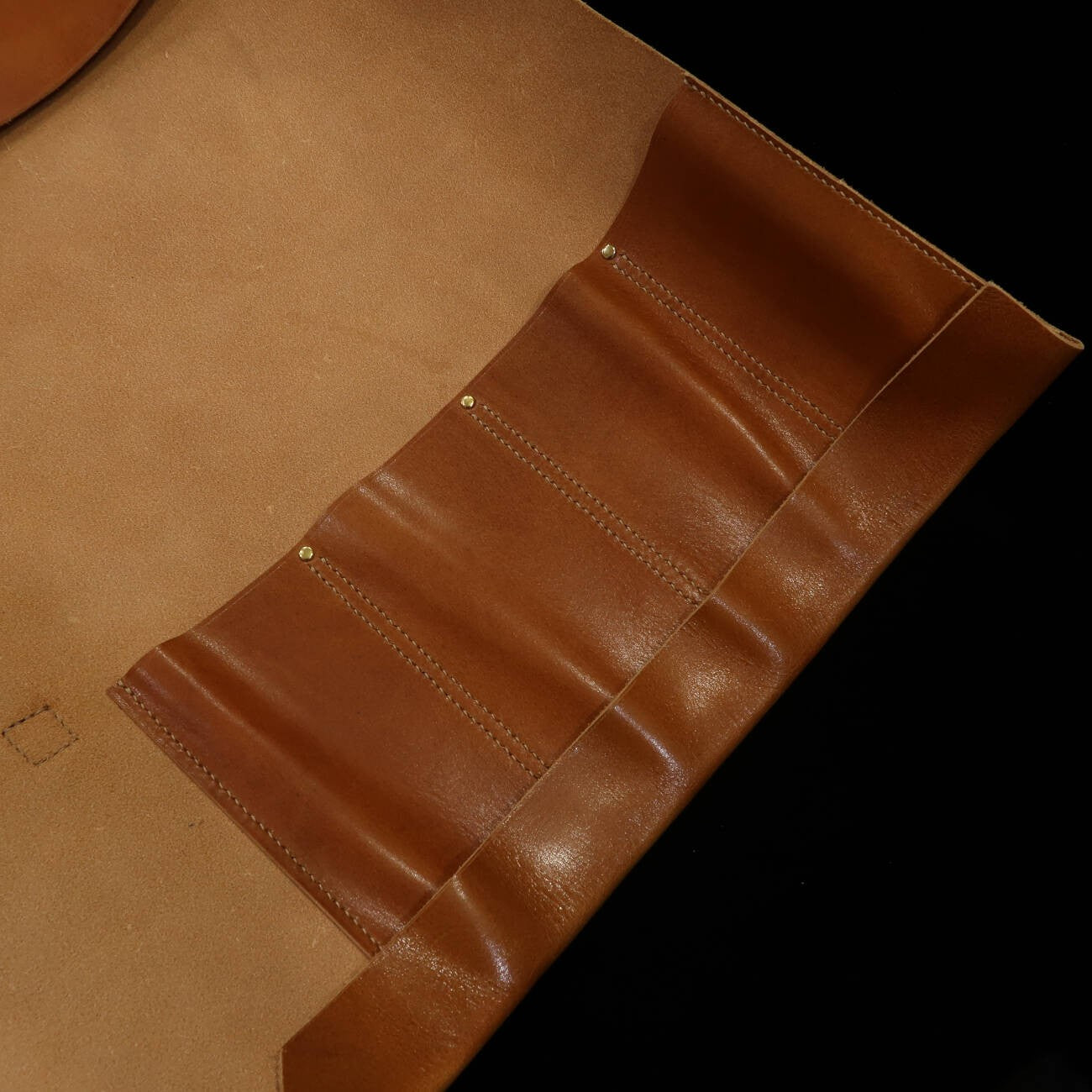 Rolo de facas em couro Long Lasting Leather com 4 opções de cores (Bordeaux/Marrom/Marinho/Preto)
