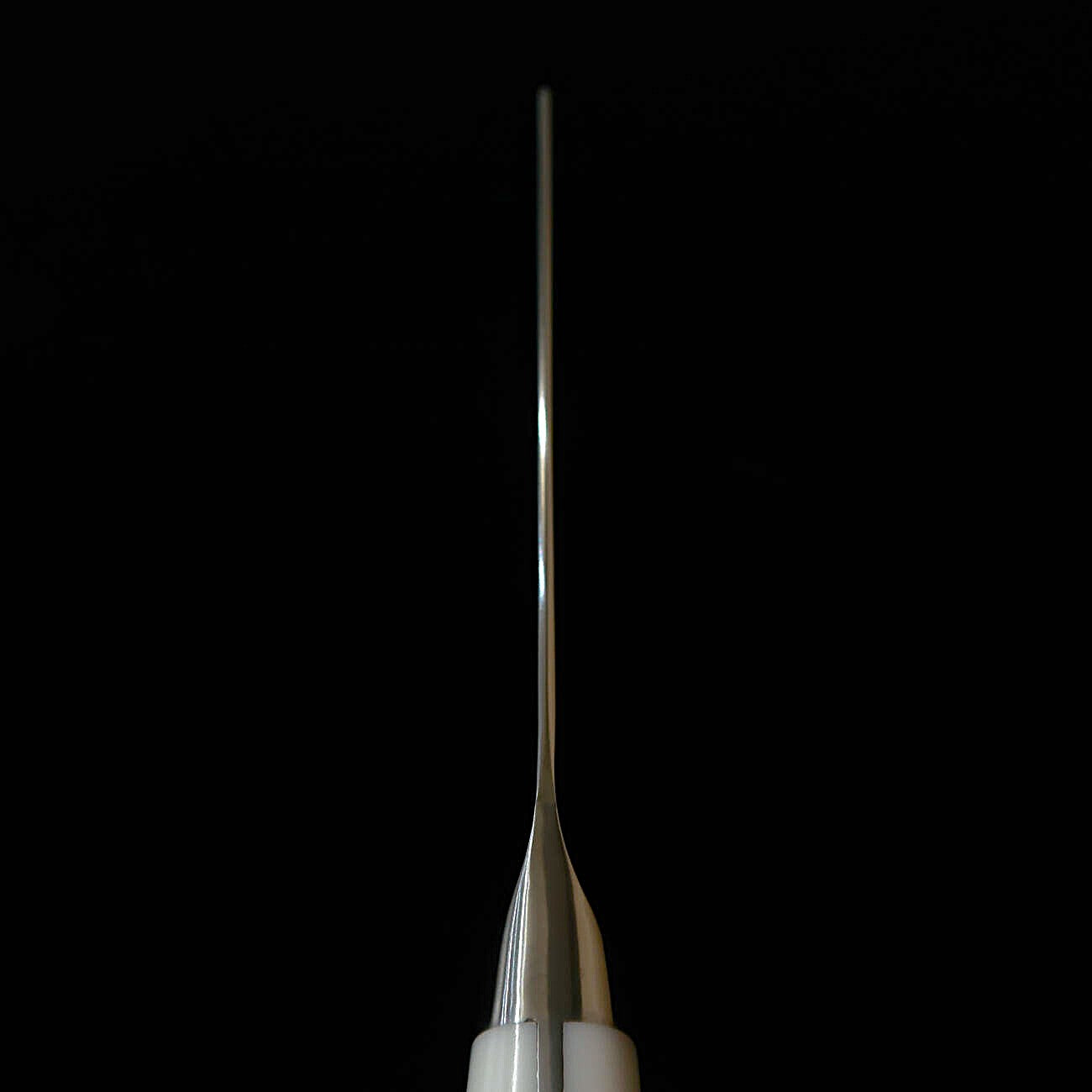 [New Standard] ZANMAI MCUSTA ZANMAI Classic 3 Damascus Nakiri Corian (165mm)