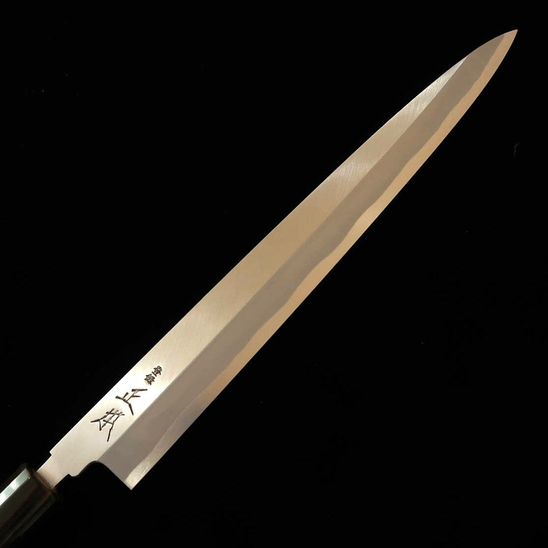 MASAMOTO SOHONTEN Yanagiba Kasumi, Acier Blanc n°2, manche en corne de buffle et en forme châtaigne (240-300 mm)