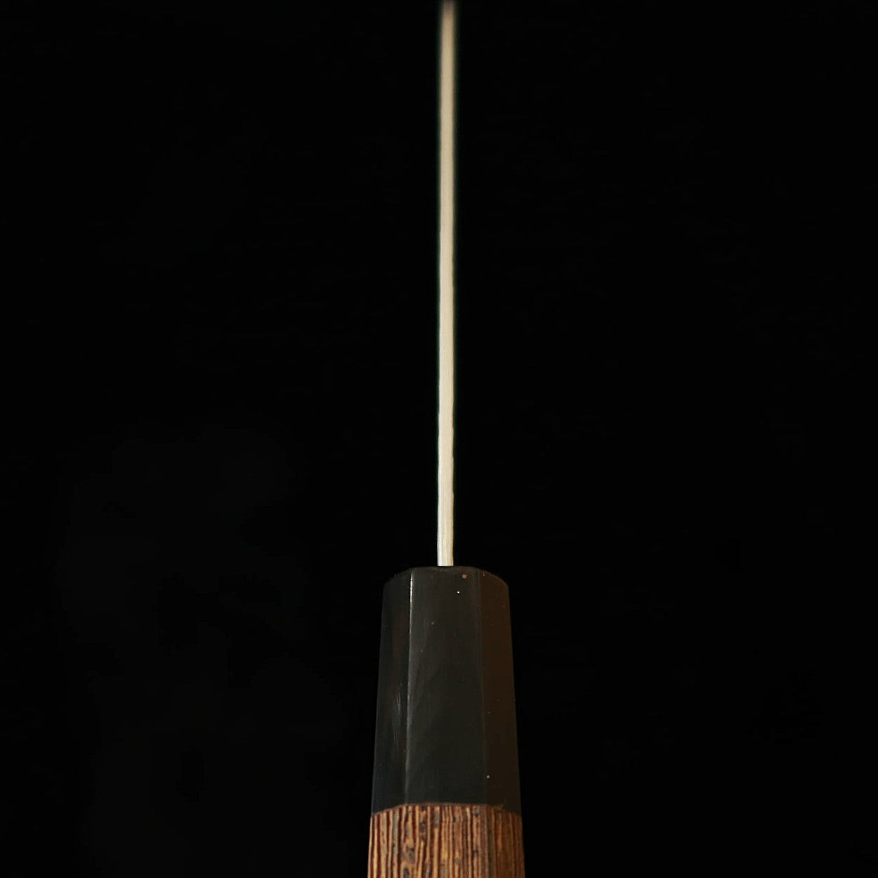 二唐刃物鍛造所 NIGARA SG2 磨き槌目 三徳 ウェンジ八角柄 (180mm)