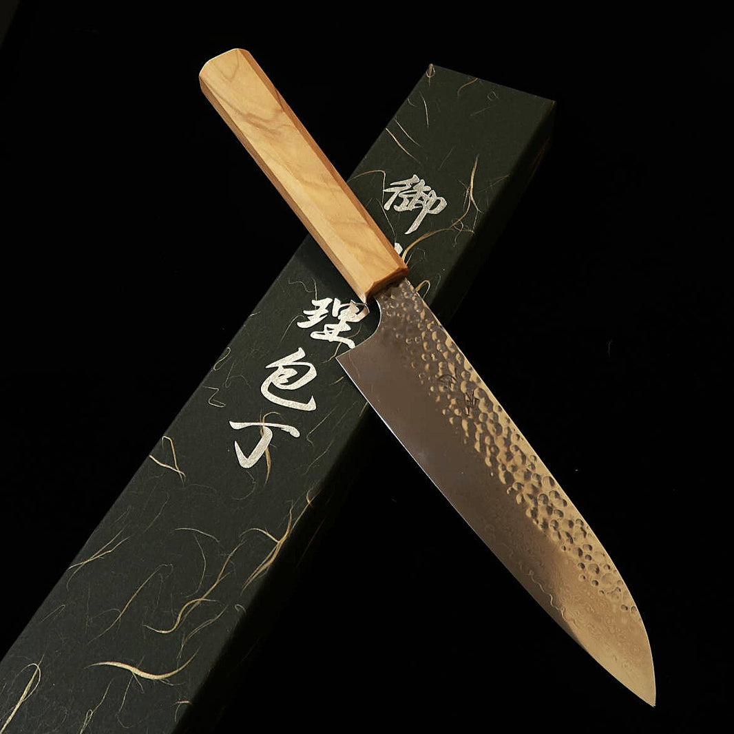 初心HATSUKOKORO 鷹 三徳 VG10 鎚目 ダマスカス オリーブ一体柄（170mm）