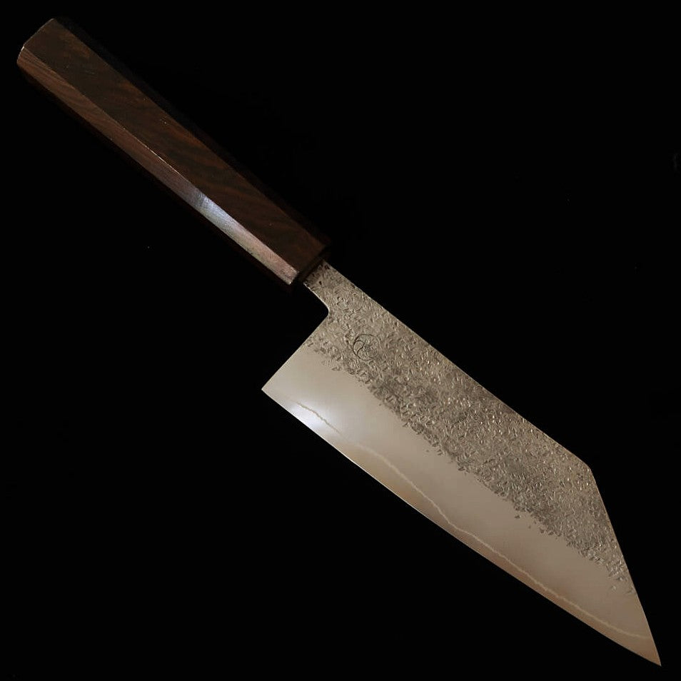 MIYAZAKI KAJIYA -Tsubaki- bunka, acero Gingami #3, acabado martillado, mango integral de ébano (150 mm)