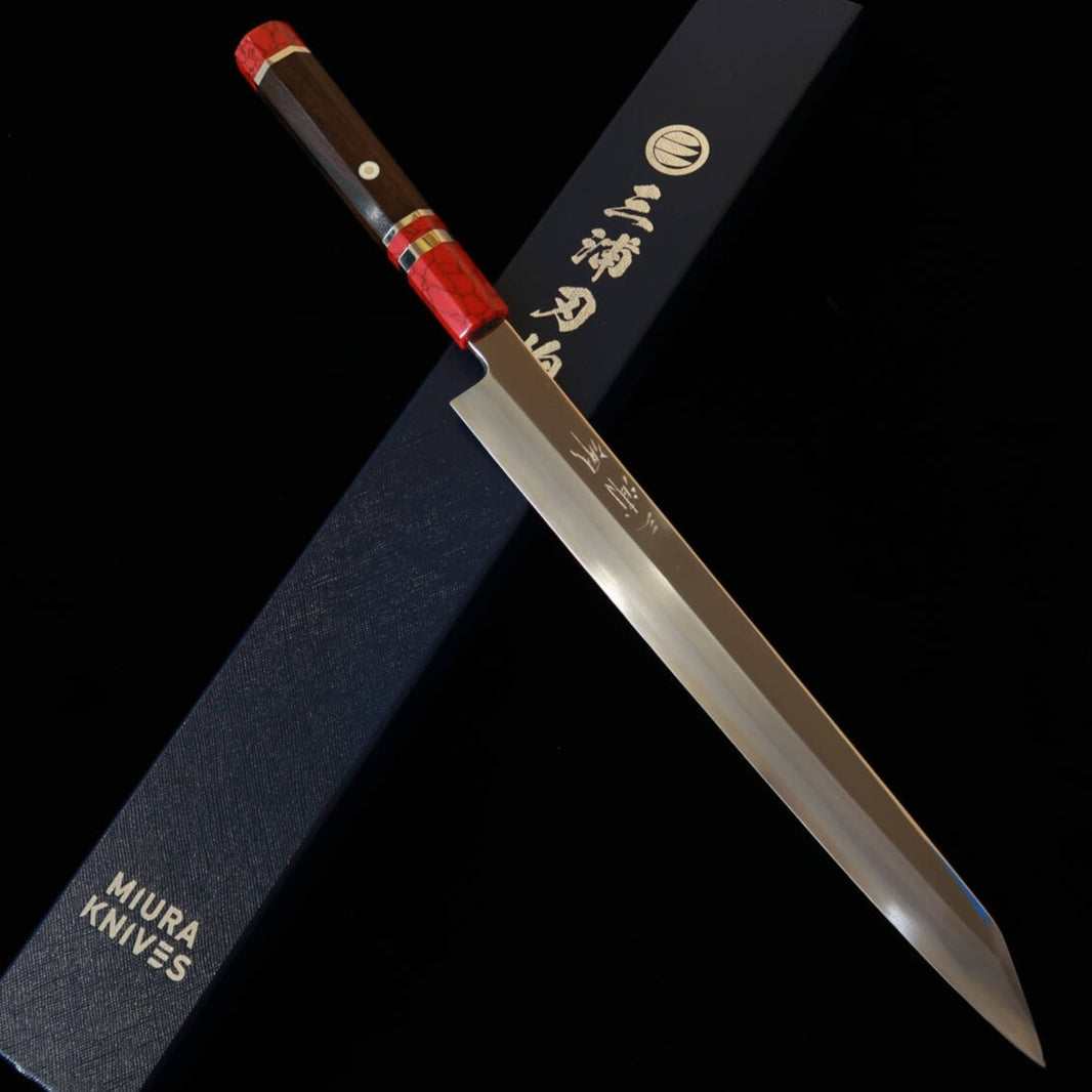 MIURA Obidama Miura Obidama Yanagiba kiritsuke « Kandokoro » VG10 miroir, manche custom rouge (300 mm)