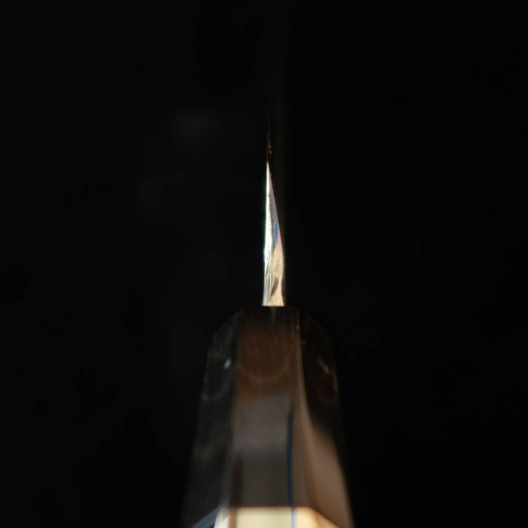 Couteau Kiritsuke Yanagiba pour gaucher Miura Obidama (Gamme Obidama), Acier Ginsan, Finition Kitogi, Manche en Ébène avec Anneaux d'Argent (270 mm)