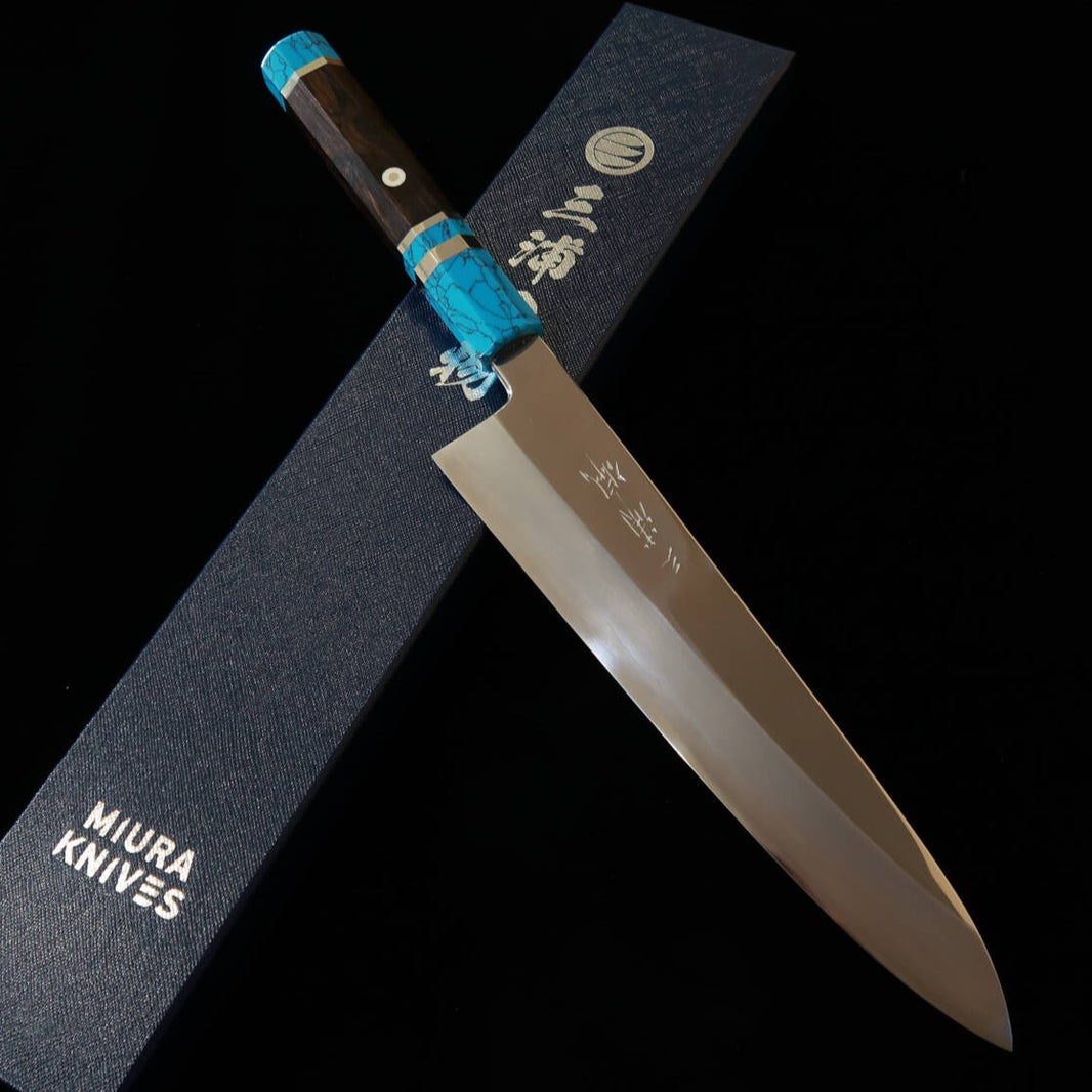 MIURA Obidama gyuto unilatéral, Ginsan n°3, finition miroir, manche en turquoise (240 mm)
