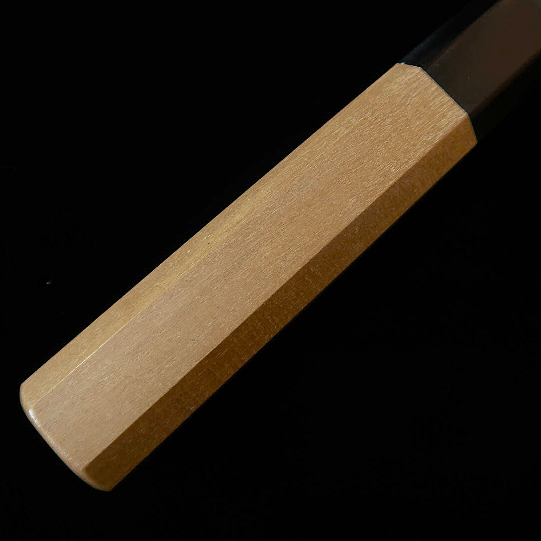 Couteau Bunka MIURA – Acier Shirogami n°2 (Acier Blanc) – Finition Kuro-uchi – Manche octogonal en bois de magnolia et virole en corne de buffle (165 mm)