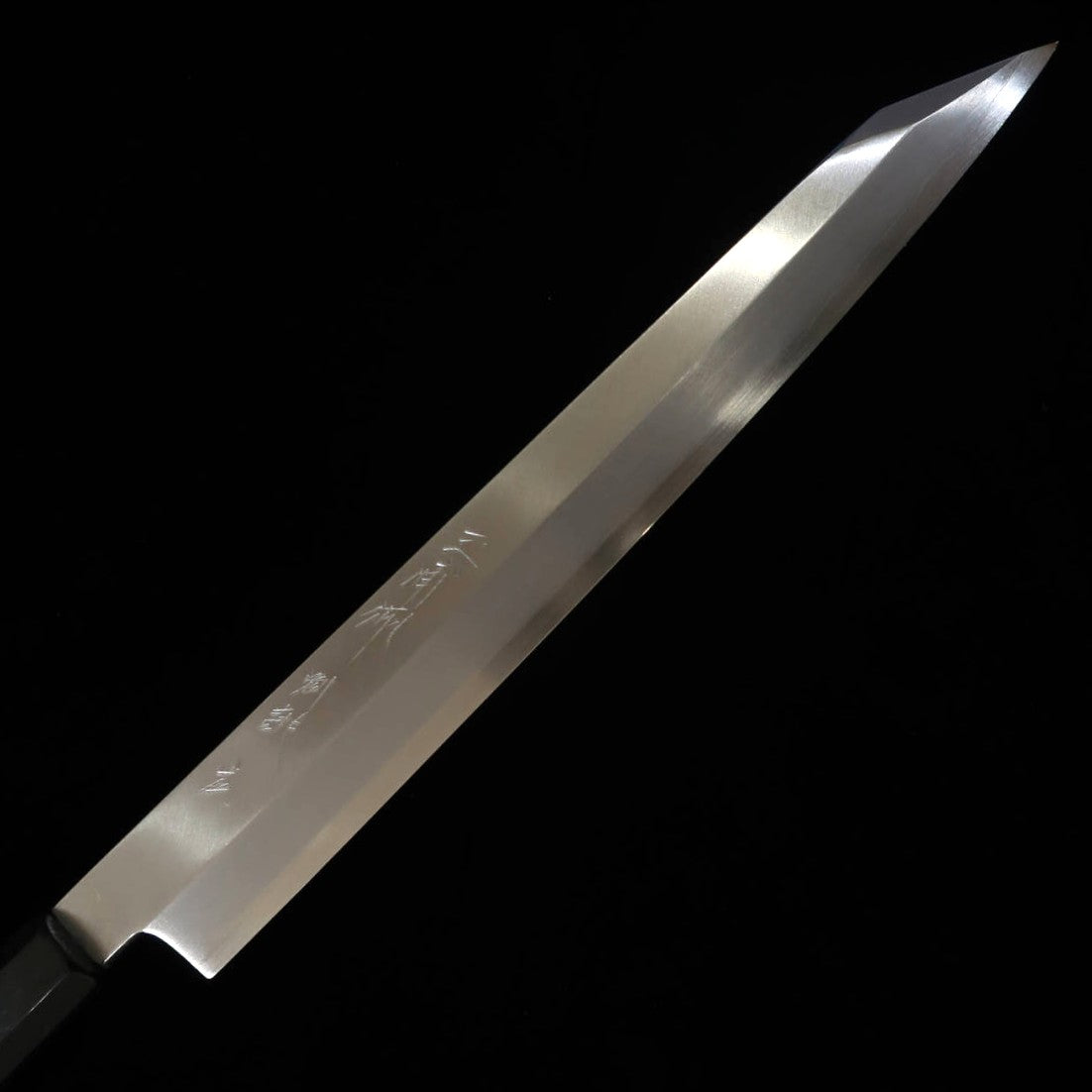 【Chef Hiro × Miura】Miura Obidama, Yanagiba Kiritsuke, spéciale « Hiro », Gin-3 Kasumi, mitre en corne de buffle, manche octogonal en ébène (270mm)