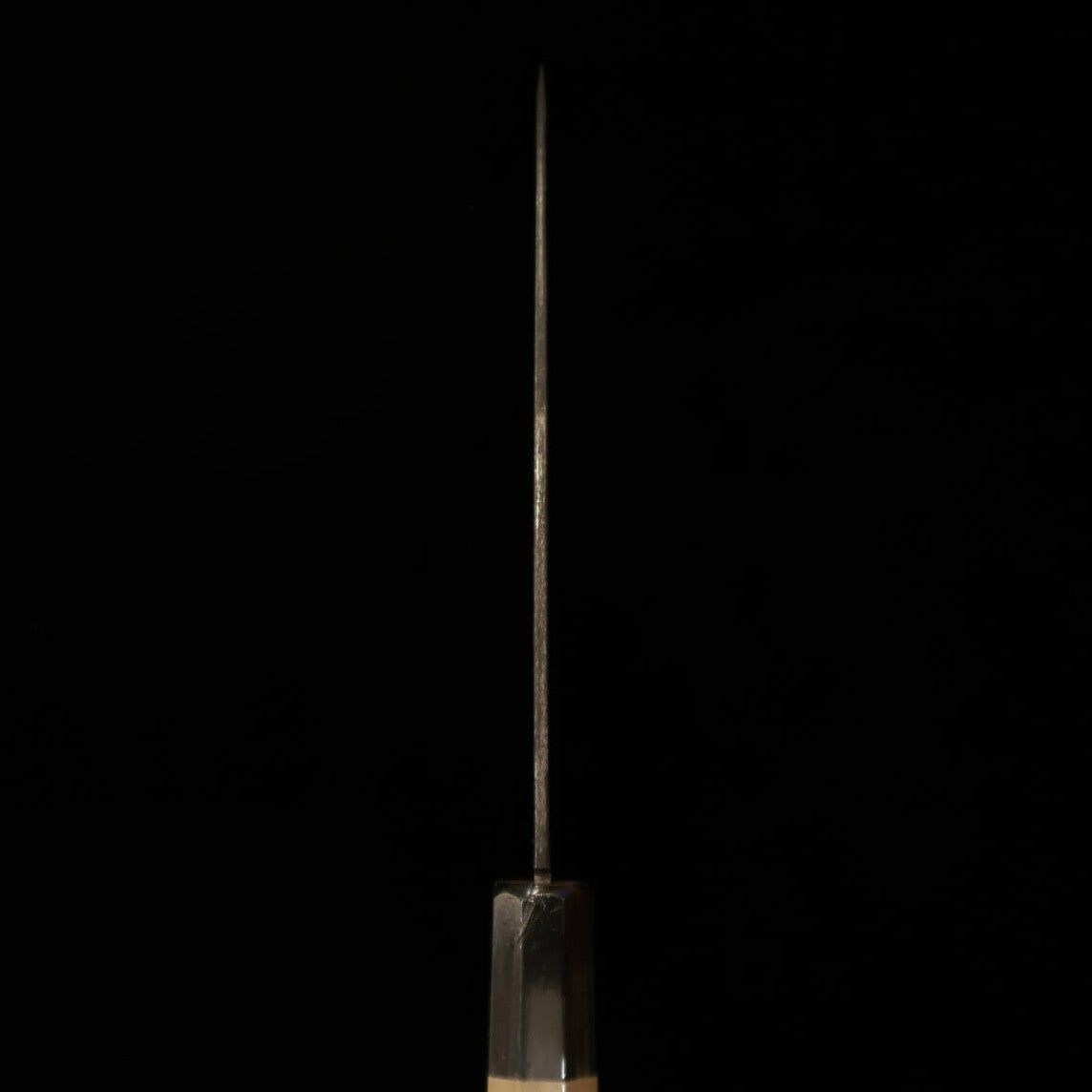 Suishin par Kenji Togashi, forge noire, acier Shirogami No.2, Santoku (180mm)