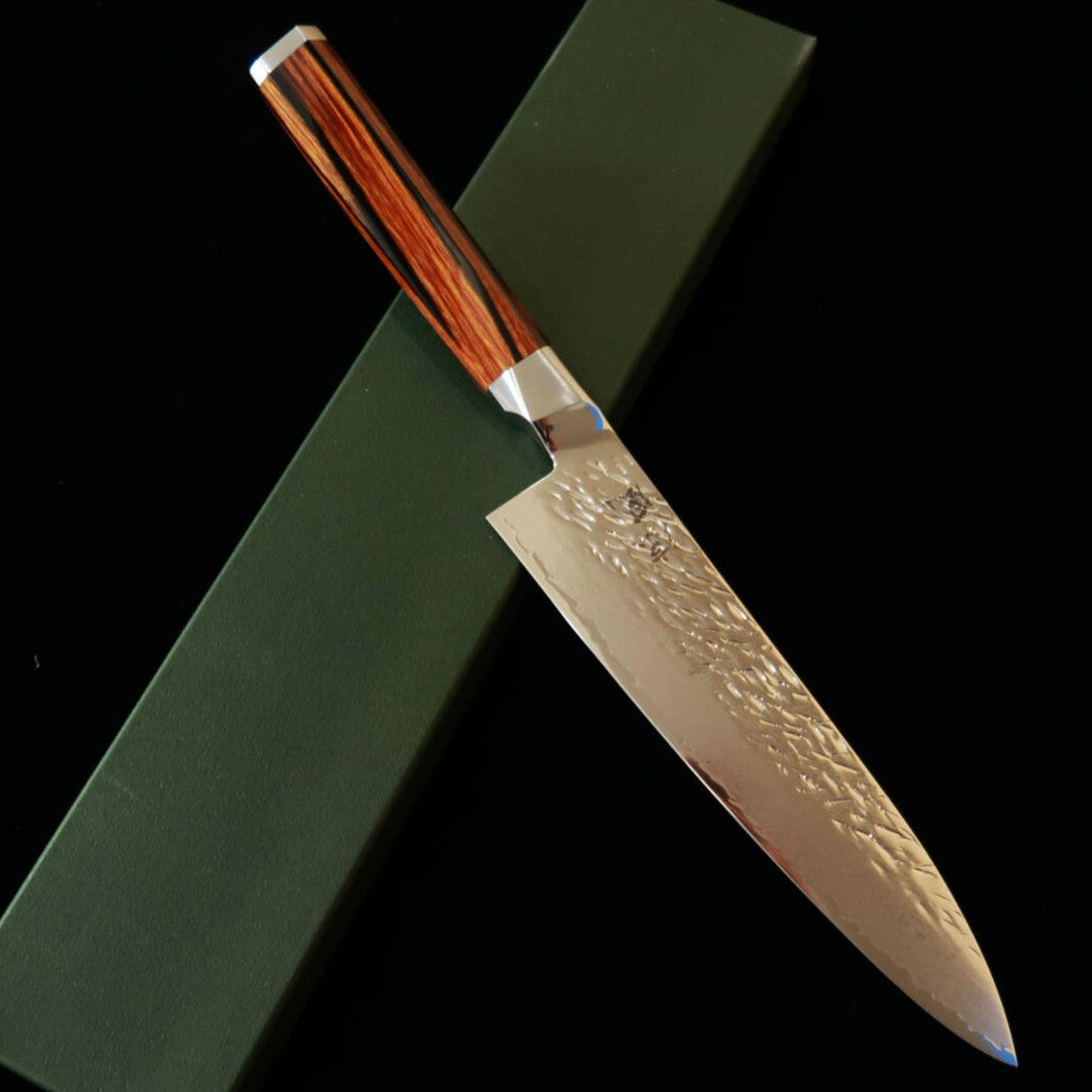 Suzukaze – Petty en acier rapide fritté, martelé damas, manche en stratifié renforcé (150 mm)