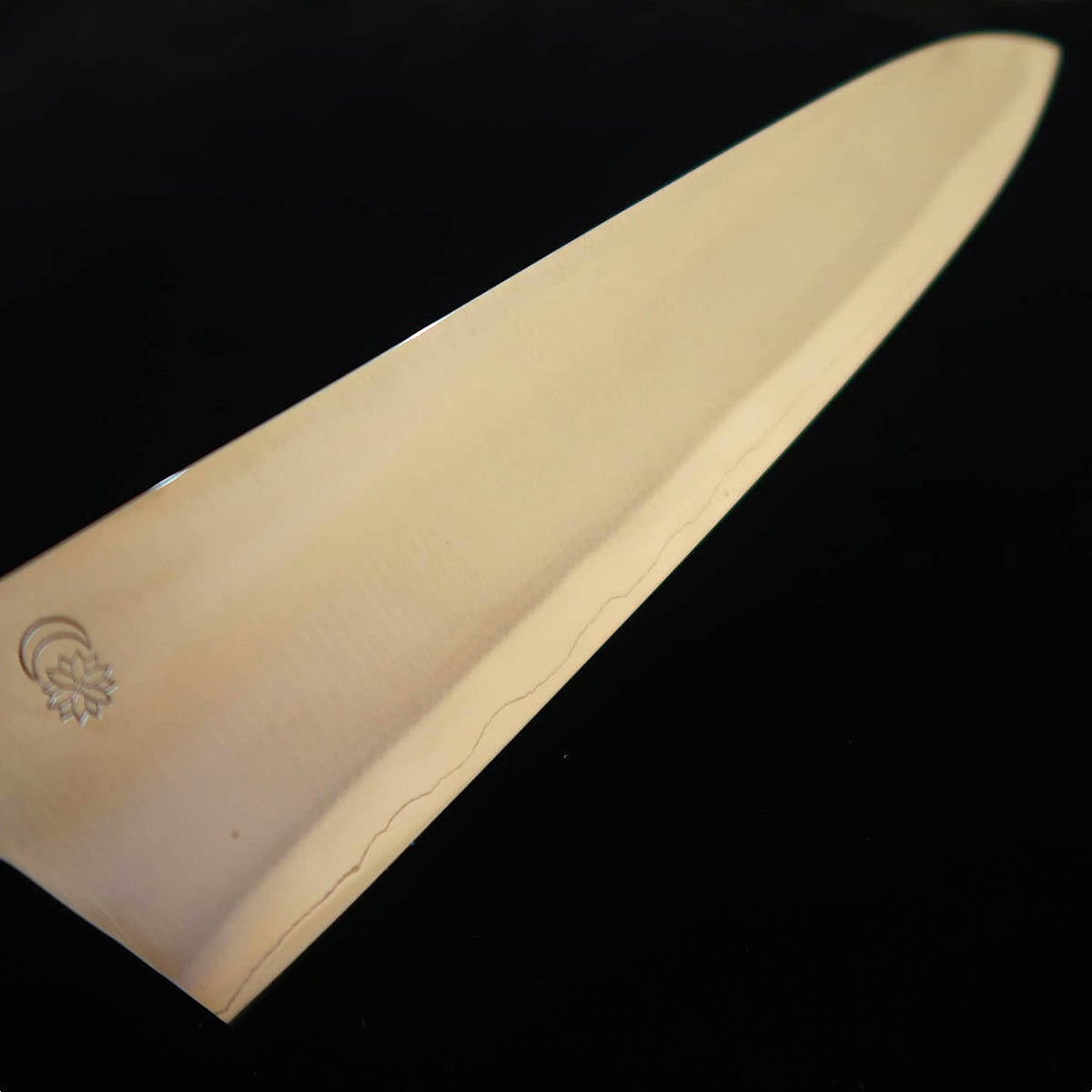 SAKAI KIKUMORI Kikuzuki Gin Gyuto, Ginsan, Polished Finish with Octagonal Magnolia Handle (240mm)