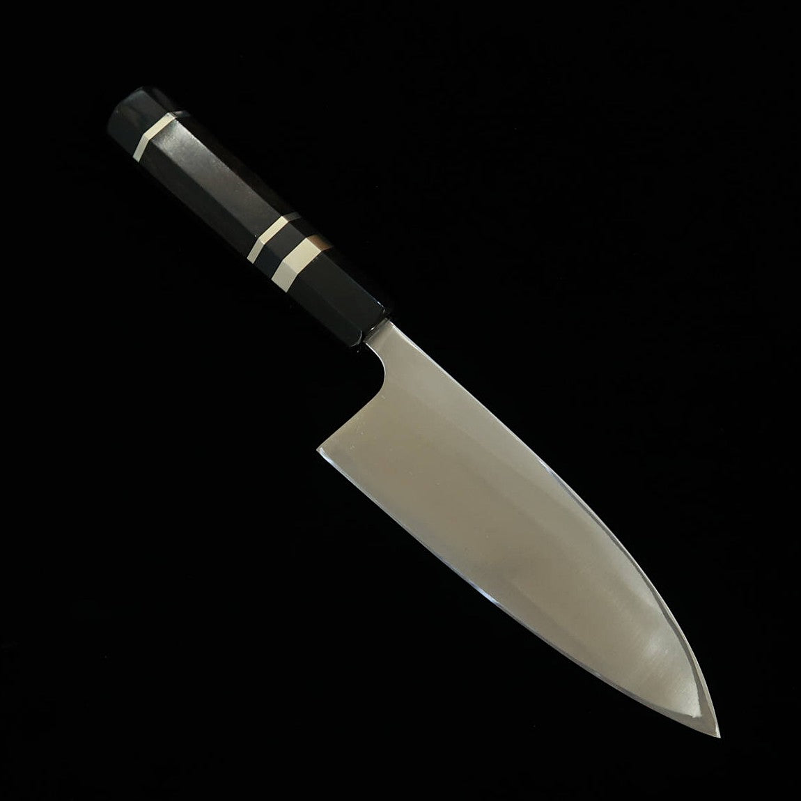 三浦MIURA 出刃 左利き用 銀紙三号 木砥仕上げ 黒檀銀巻柄（150mm）