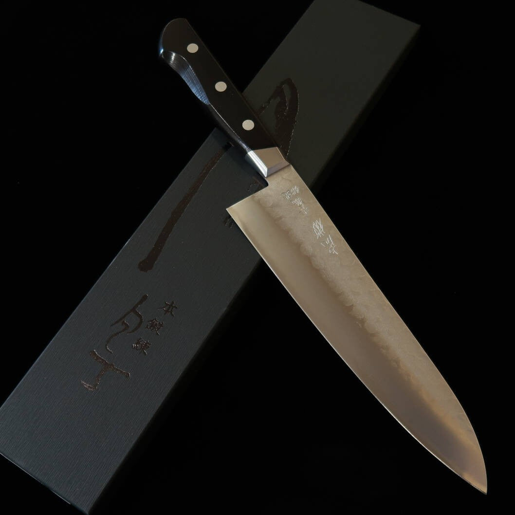 Minamoto Kotetsu Gyuto Aço Yasugi Aogami #2 Acabamento Nashiji com Guarda Cabo de Laminado Preto (200 mm)