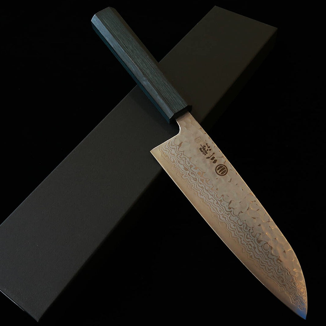 MIURA – Santoku, acier Gin-3, damas blanc martelé, manche « Sanran » (165 mm)