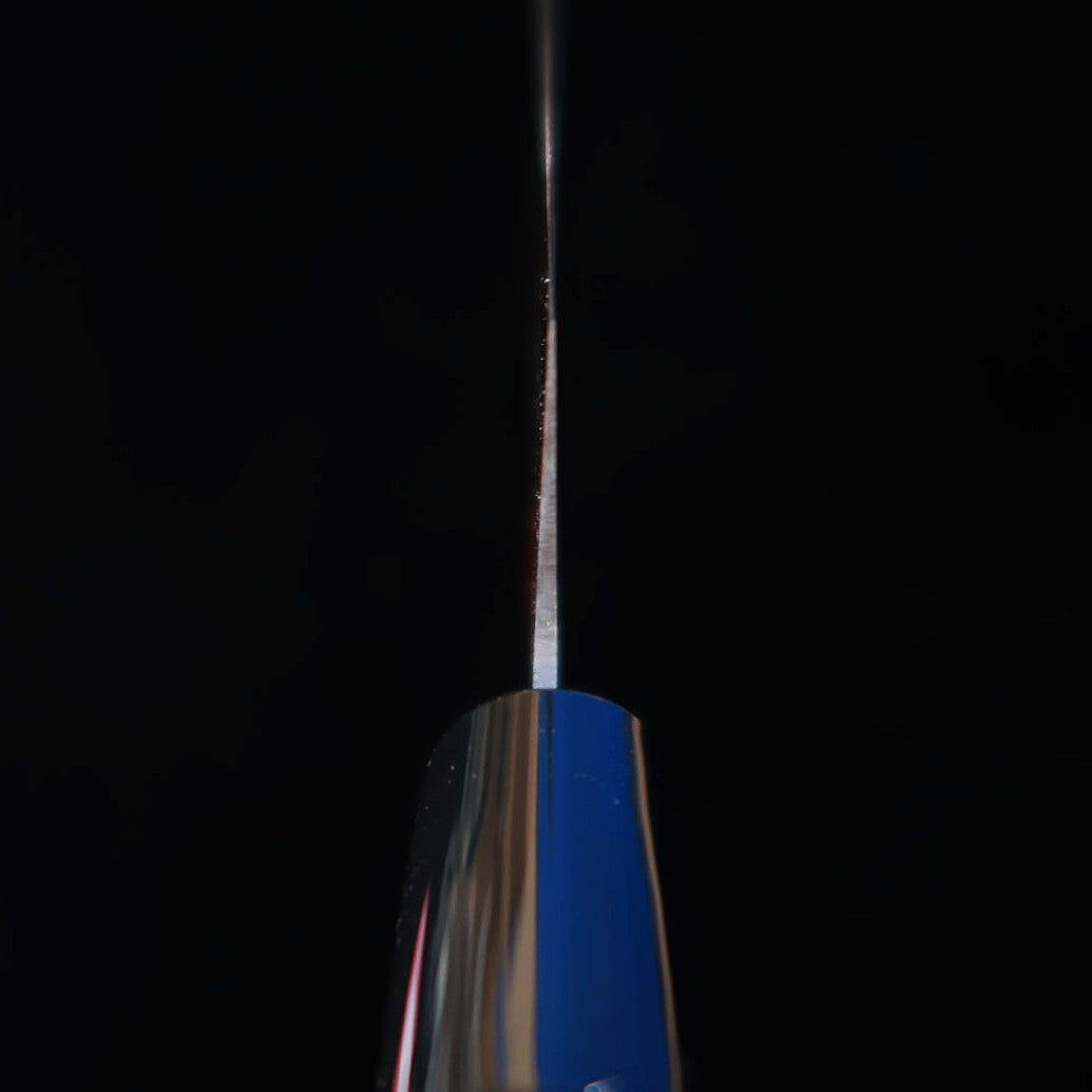 SUMIKAMA TORA Kasumi Santoku, acier au molybdène, manche en magnolia noirci No.36841 (165 mm)