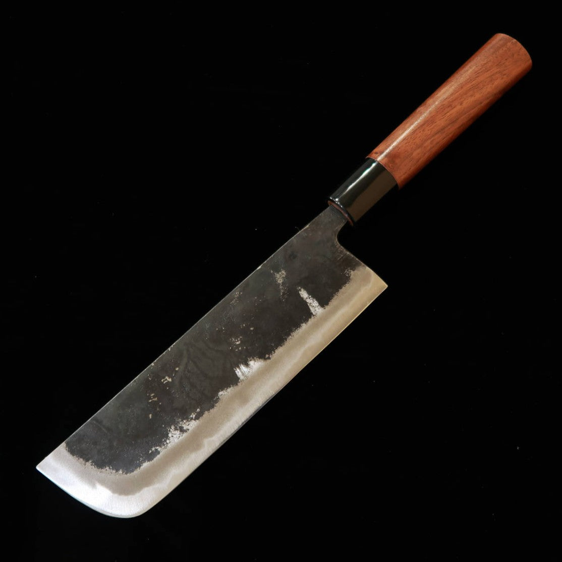 Miura Nakiri Forme Naginata Shirogami No.2 Kurouchi, Manche en D en noyer (175 mm)