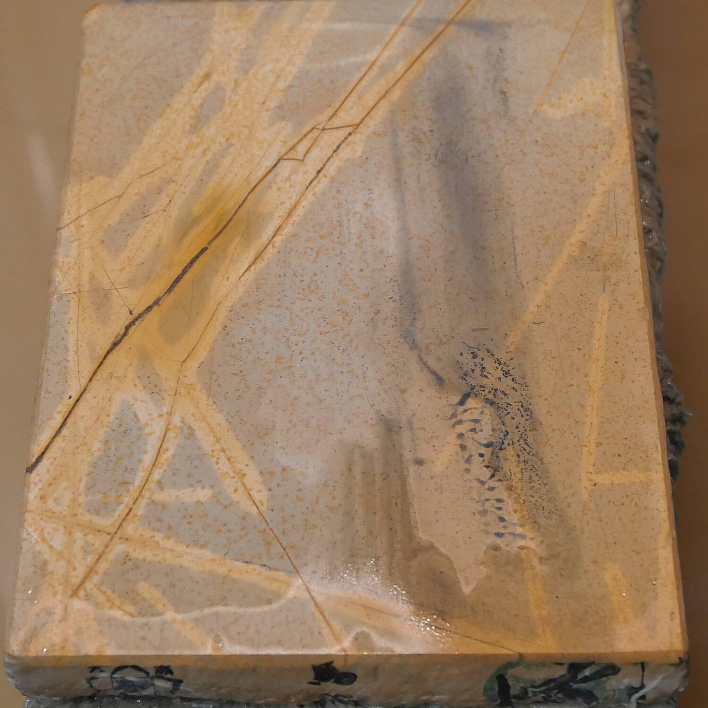 天然砥石 馬路山 レザー型 巣板 A 89×124×17mm