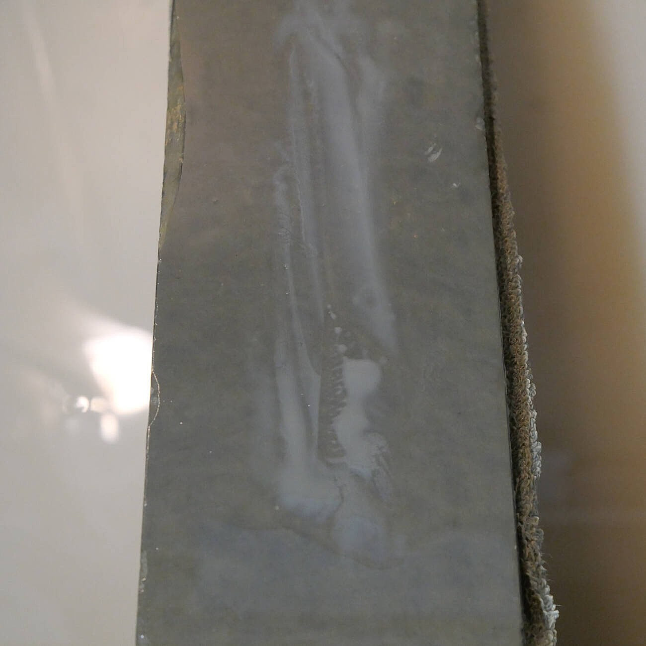 Pierre à aiguiser naturelle Atagoyama Awasedo (Extra fine) « Type 40 » 80×212×16mm