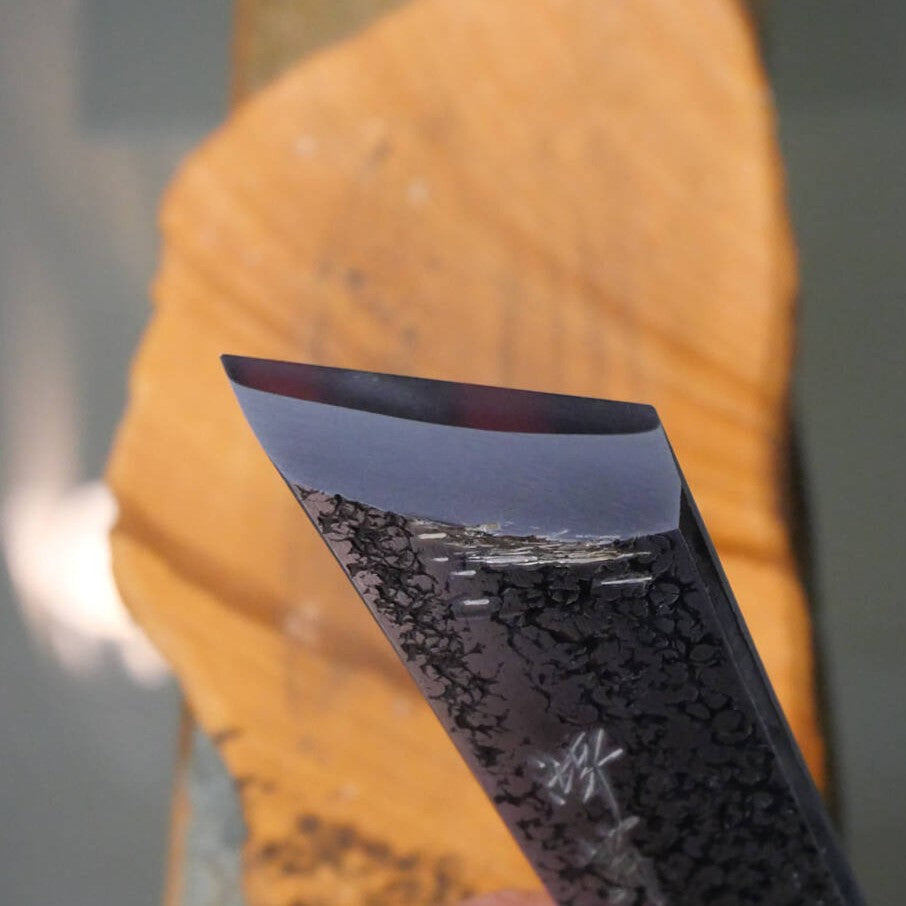 Miotsukushihime pedra de amolar natural Iyo Meito M28, veios vermelhos, 87×186×29 mm