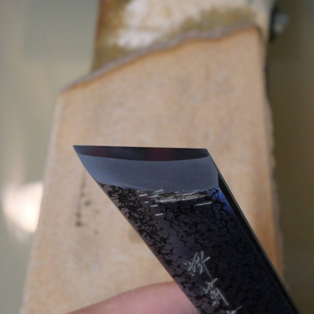 Miotsukushihime pedra de amolar natural Iyo Meito M41, “Kokuzo Shiro”, 99×167×26 mm