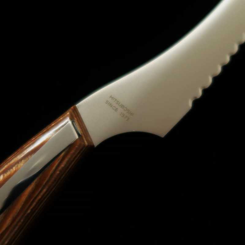 NAGOMI Couteau à gâteau (150 mm)