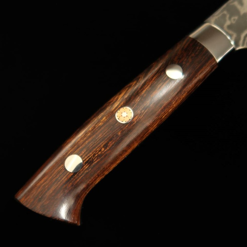佐治武士 SAJI TAKESHI R2 Faca Petty Damasco com cabo em madeira Ironwood tingida de preto (135/150mm)