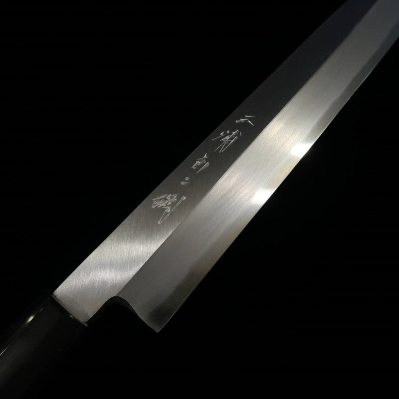 MIURA Tokujo Yanagiba, manche en forme de châtaigne et mitre en corne de buffle (180-300mm)