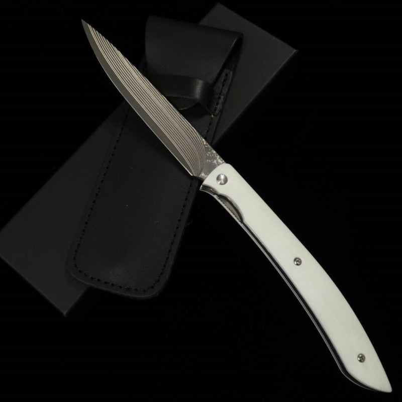 Steak knife dobrável Takeshi Saji R2 Cabo em Micarta branca (100mm)