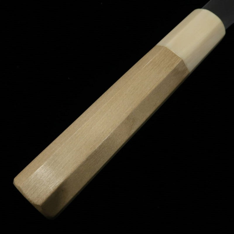 MIURA Itadaki, par Tanaka Giichi, Aogami #2, gyuto, finition M hairline, manche octogonal en corne de buffle blanche (210/240 mm)