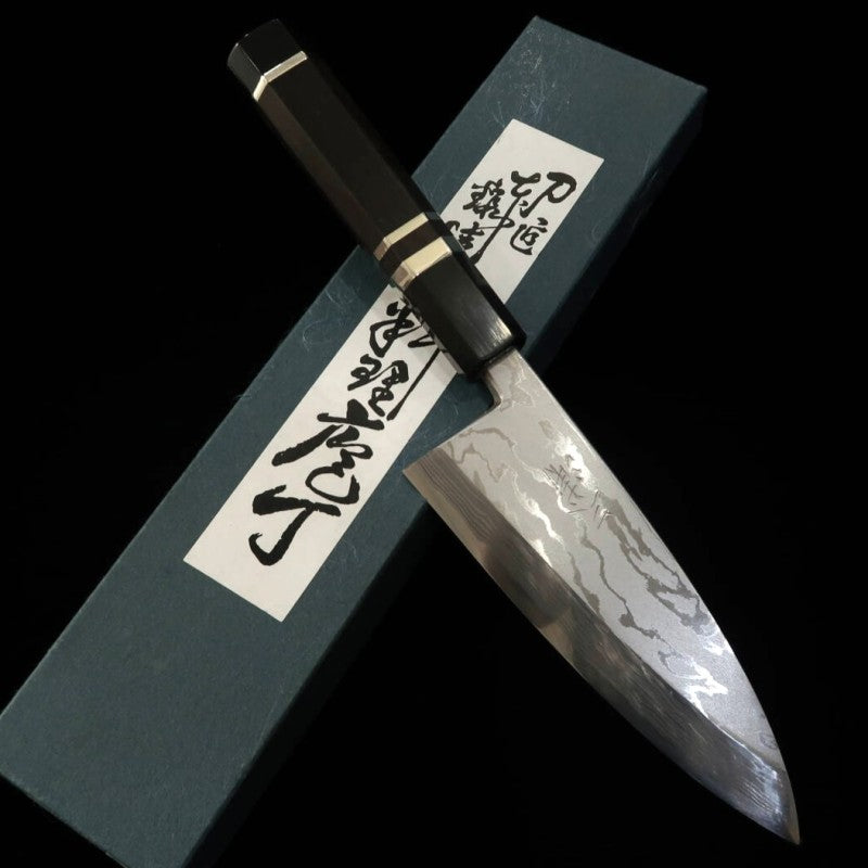[Outlet - Cabo com rachadura] MIURA Deba, fio original, aço Aogami nº2, Damasco, cabo em ébano com acabamento em prata (150mm)