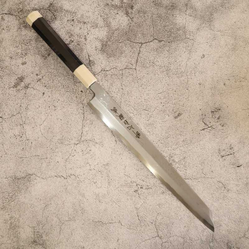 SUISIN Yanagiba tipo espada Forjado por Kenji Togashi Shirotanryu Shirogami #1 Yanagiba tipo espada con funda lacada Mango de ébano con doble virola blanca (270/300 mm)