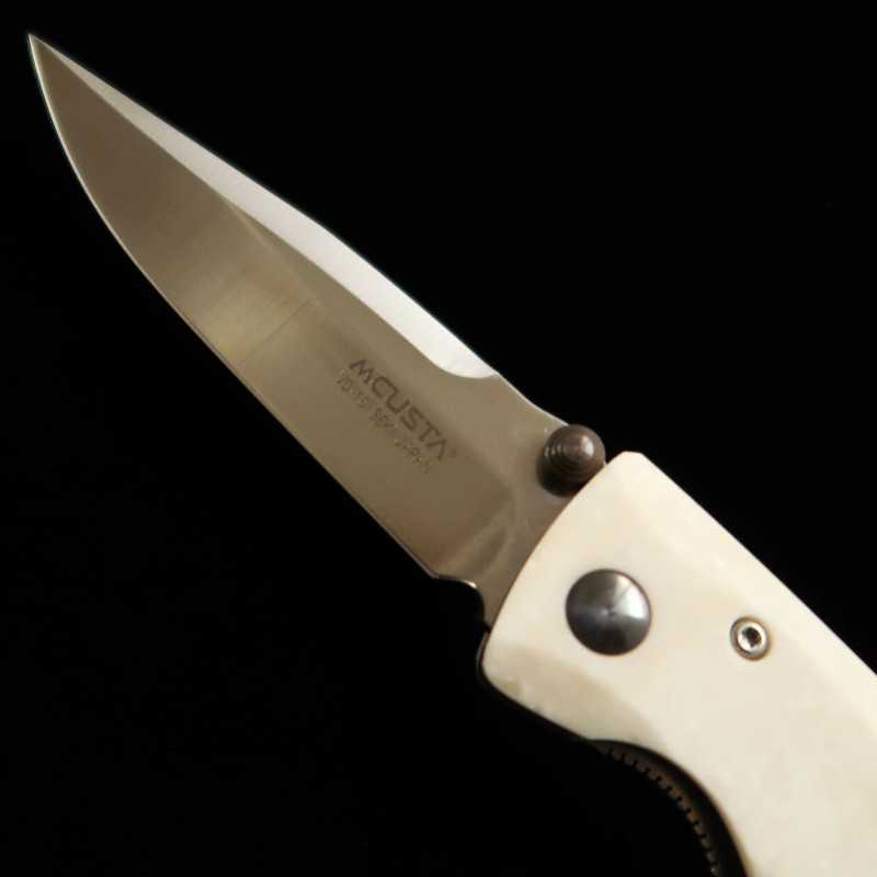 Mcusta Classic Wave Corian couteau pliant MC-0019V (85 mm)