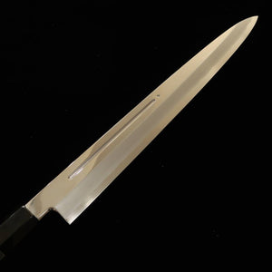 MIURA, Yanagiba, Gin-san n°3, avec rainure pour l'écoulement du sang, manche en ébène avec bagues argentées, fourreau en magnolia (330 mm)
