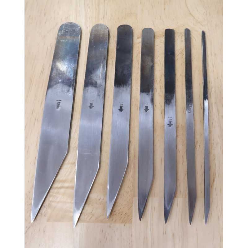 Cuchillo kiridashi Acero Aogami No.2 (3-24 mm)