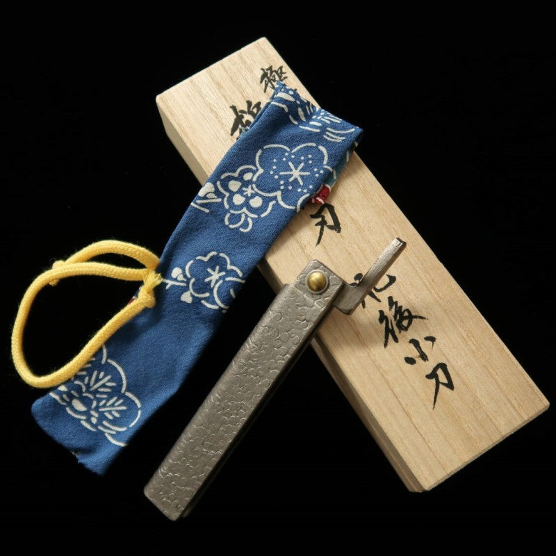 Tomita Higo knife iron forged hammered Shirogami No. 2 (75mm)