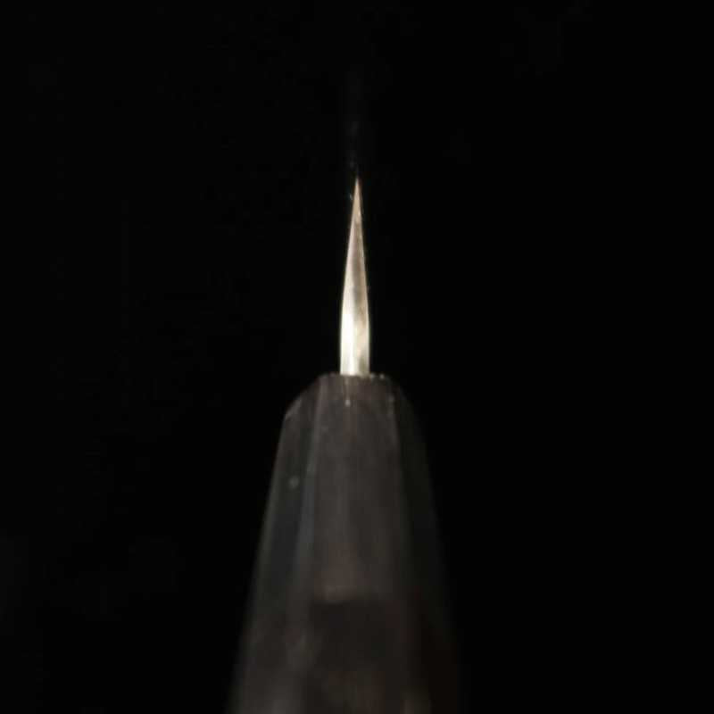 MIURA Itadaki Miura Cho Tanaka Giichi Hoja blanca nº2 Petty, acabado shinogi, mango octogonal de ébano (150 mm)